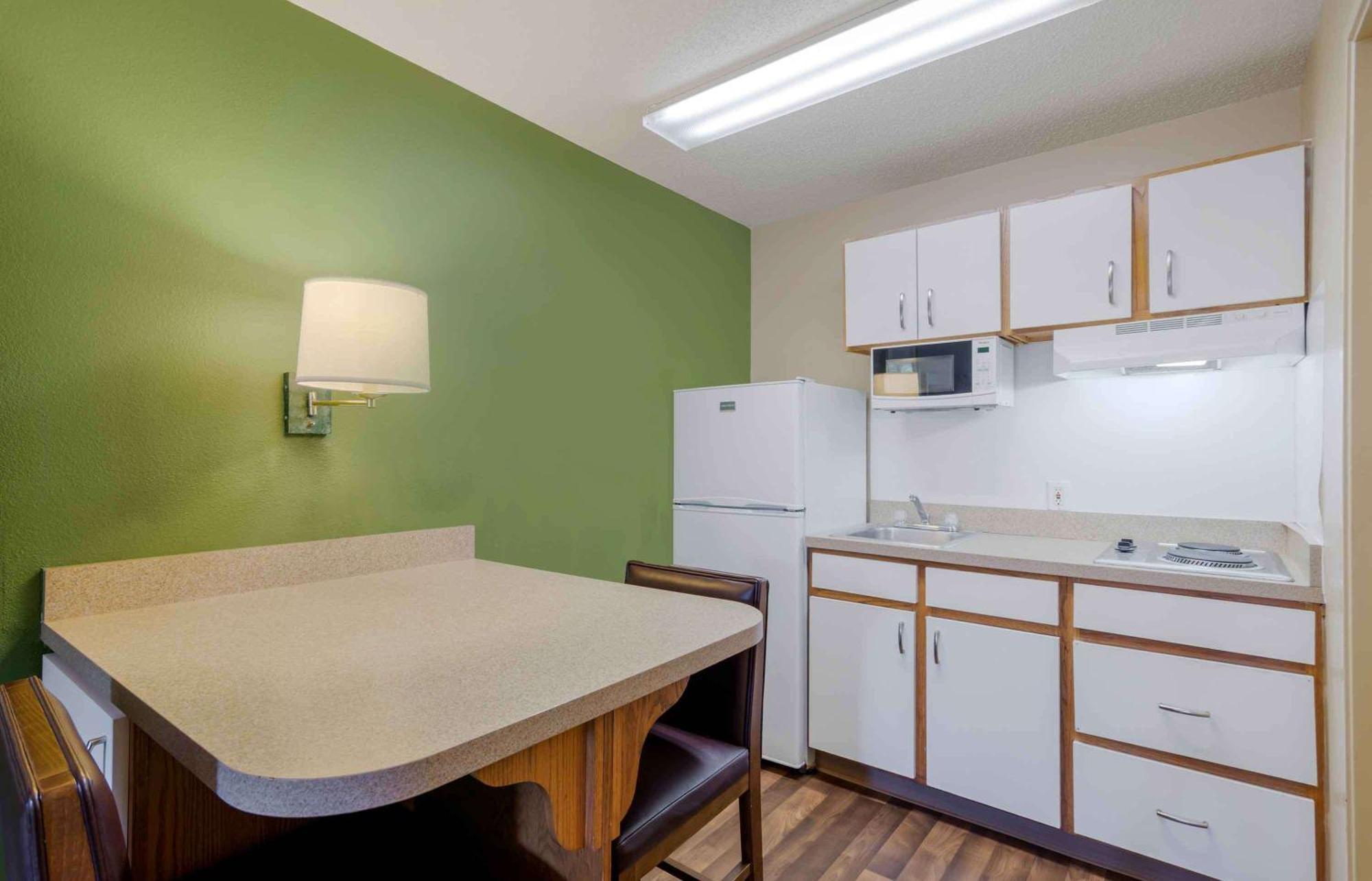 Extended Stay America Select Suites - Atlanta - Cumberland Mall Smyrna Esterno foto