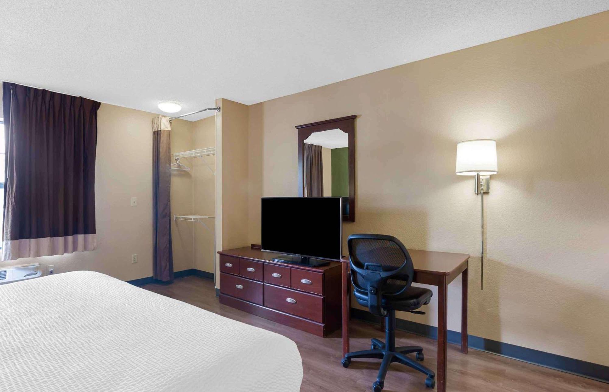 Extended Stay America Select Suites - Atlanta - Cumberland Mall Smyrna Esterno foto