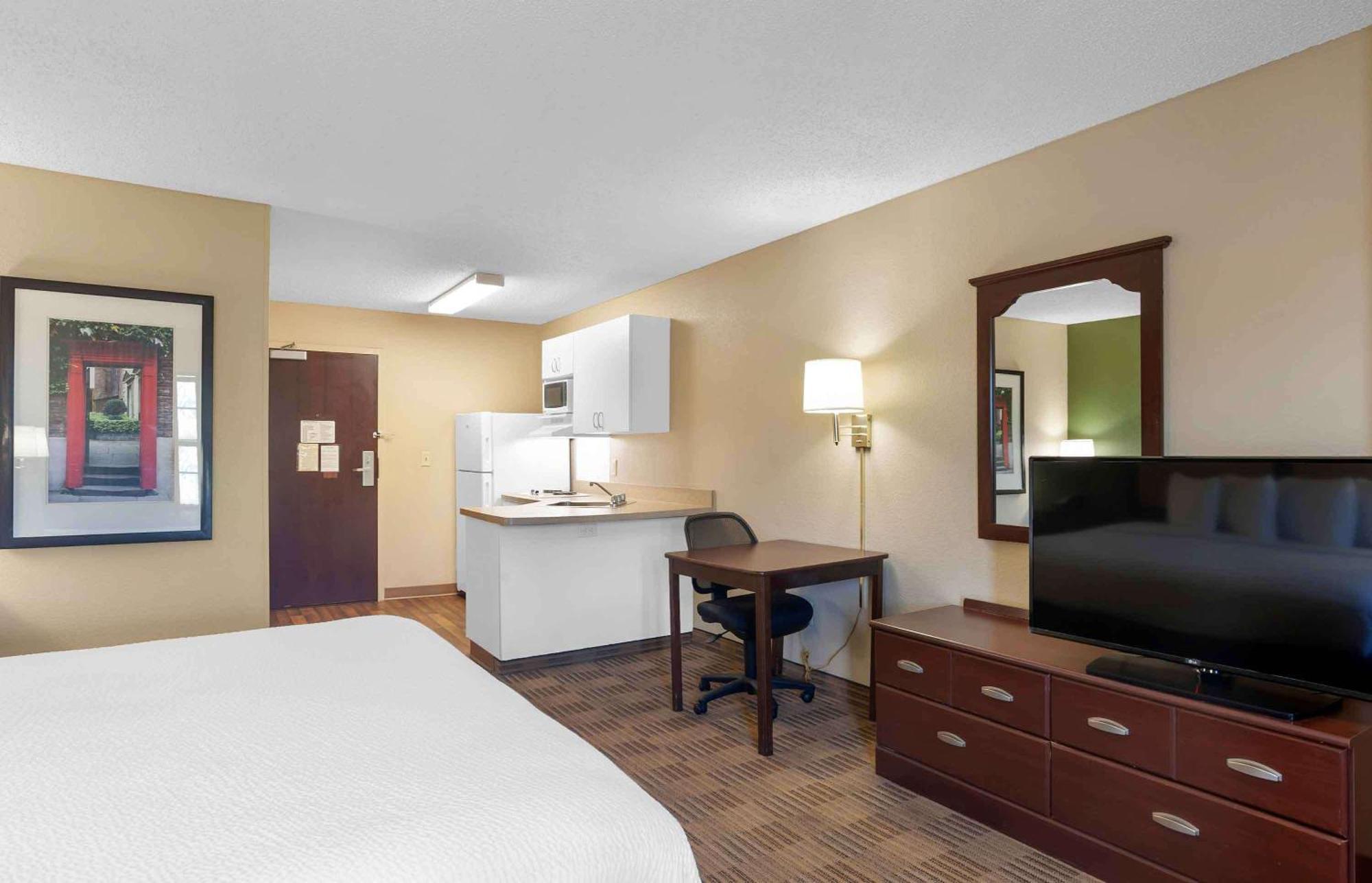 Extended Stay America Select Suites - Atlanta - Cumberland Mall Smyrna Esterno foto