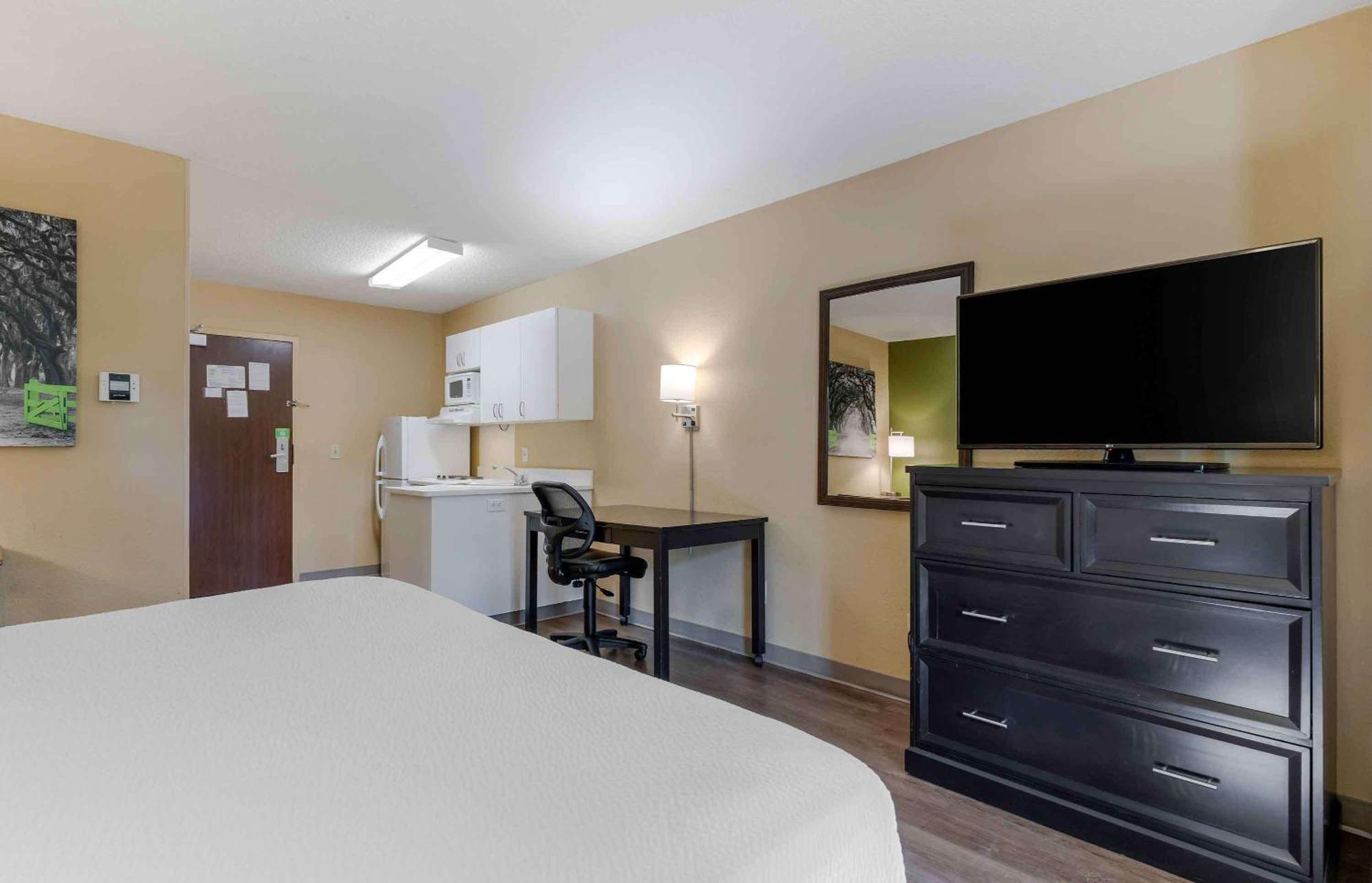 Extended Stay America Select Suites - Atlanta - Cumberland Mall Smyrna Esterno foto