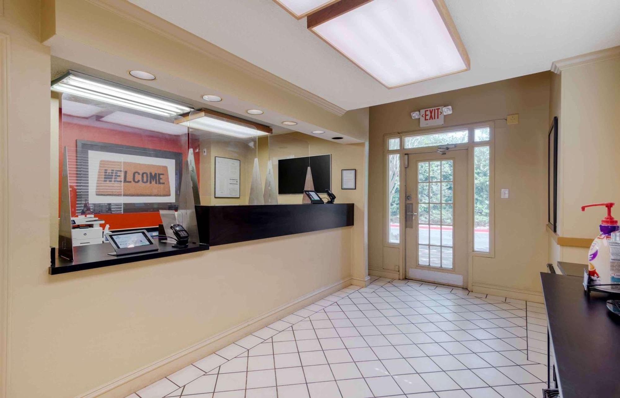 Extended Stay America Select Suites - Atlanta - Cumberland Mall Smyrna Esterno foto