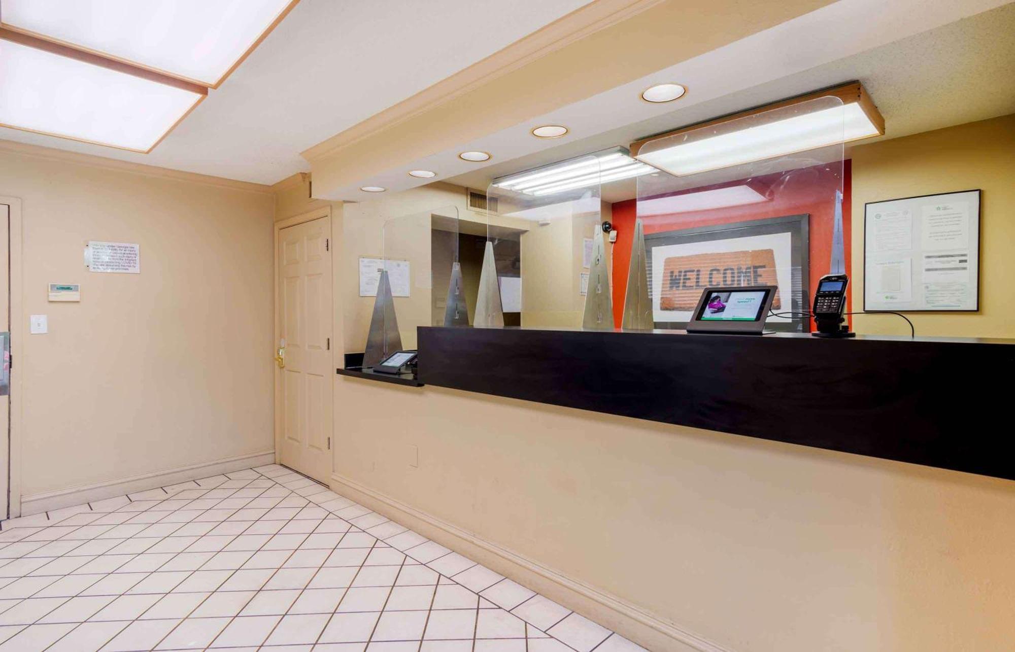 Extended Stay America Select Suites - Atlanta - Cumberland Mall Smyrna Esterno foto