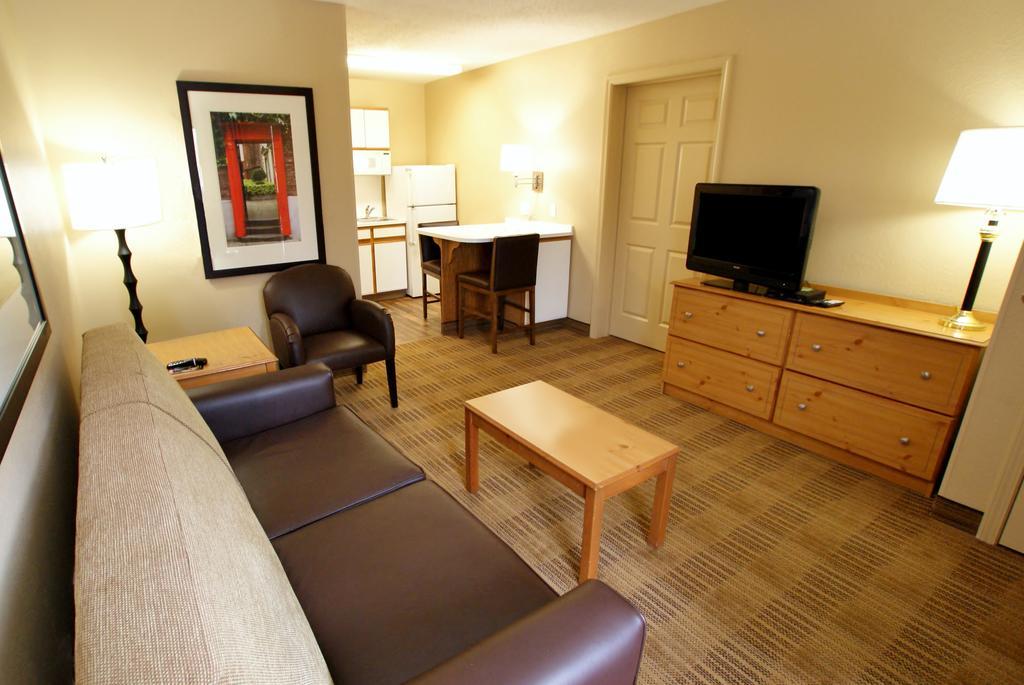 Extended Stay America Select Suites - Atlanta - Cumberland Mall Smyrna Esterno foto